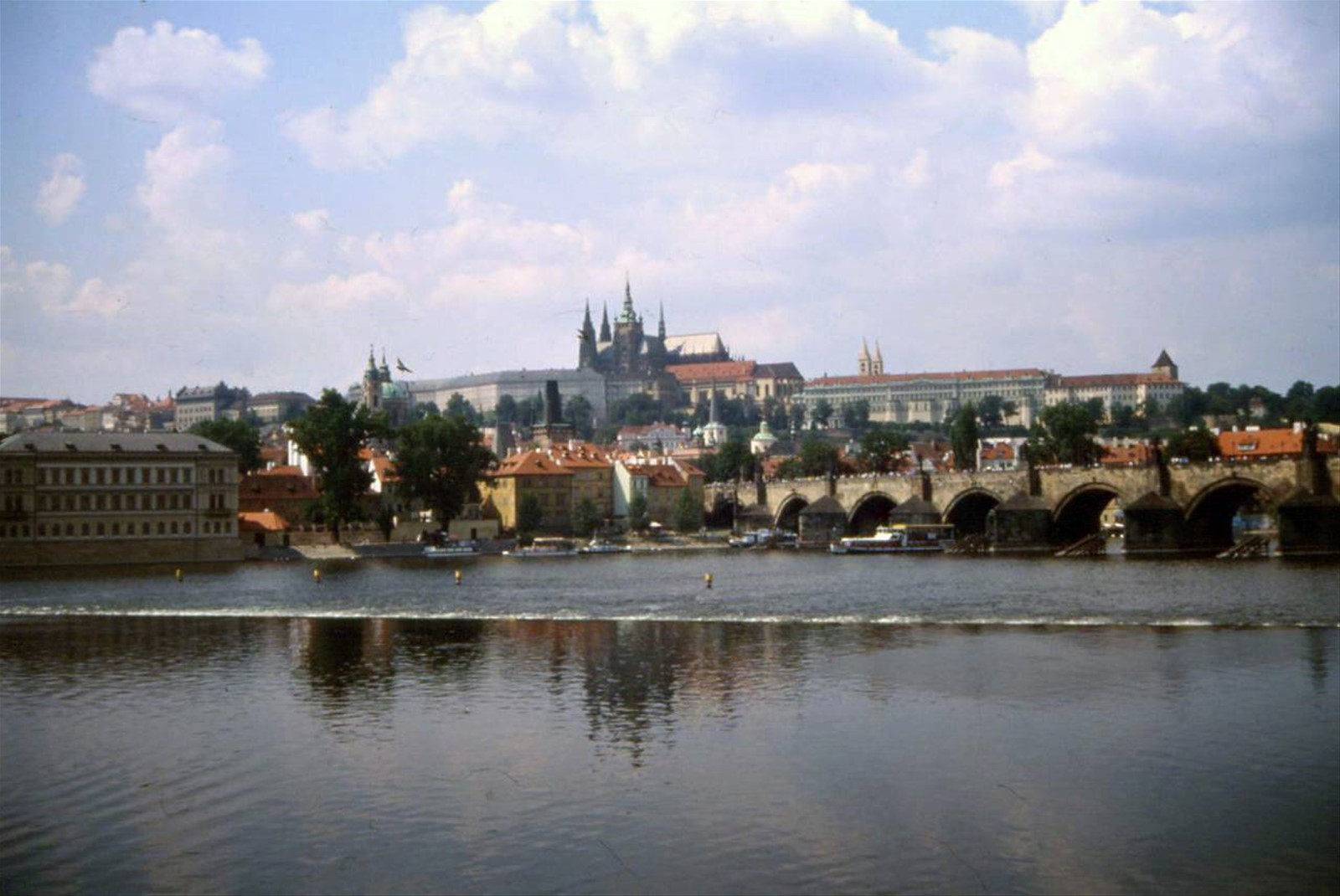 PRAGA