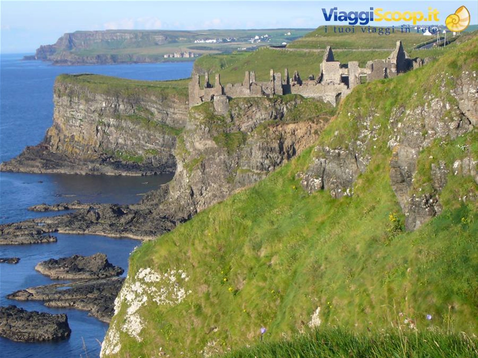 DUNLUCE CASTLE