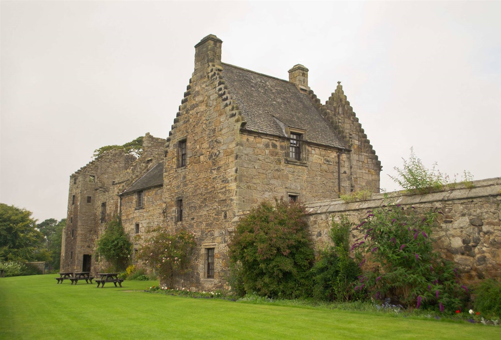 Aberdour Castle
