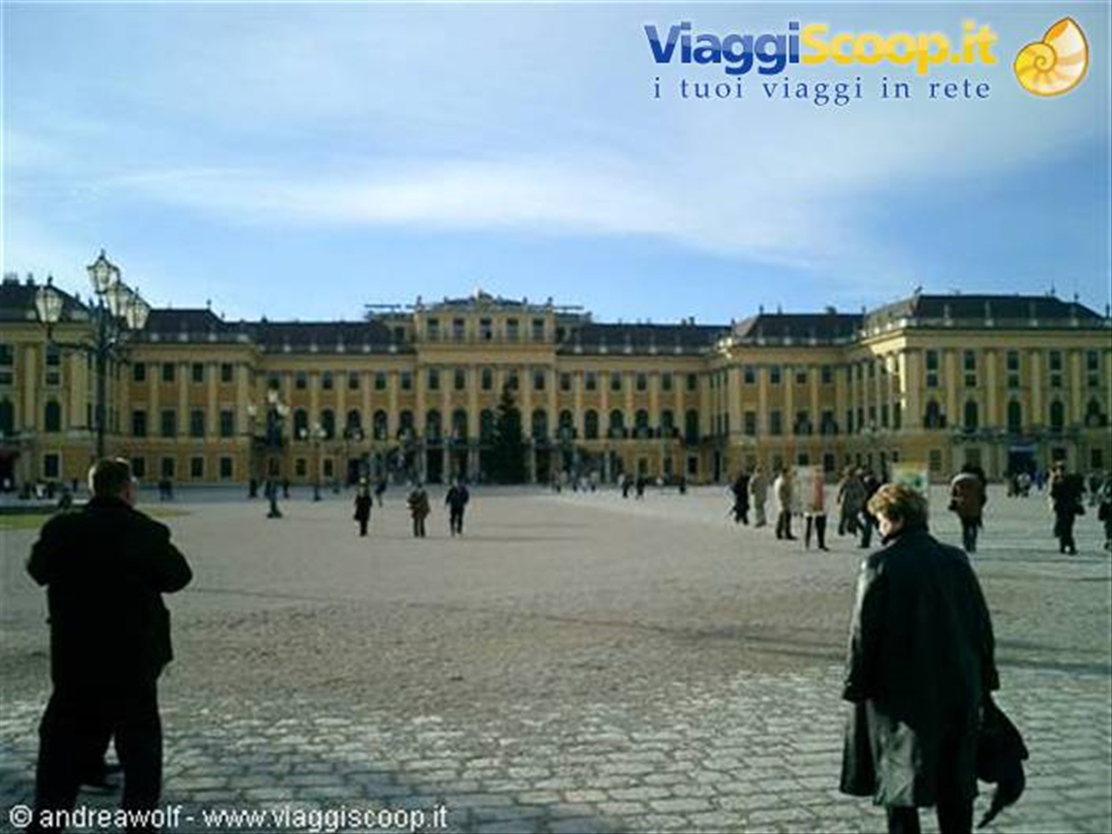 Schonbrunn. Entrata principale del castello