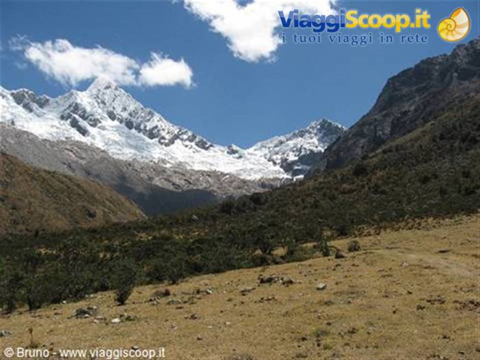Trekking nella Cordillera Blanca - Veduta dell'Alpamayo