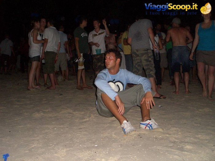 fool moon party