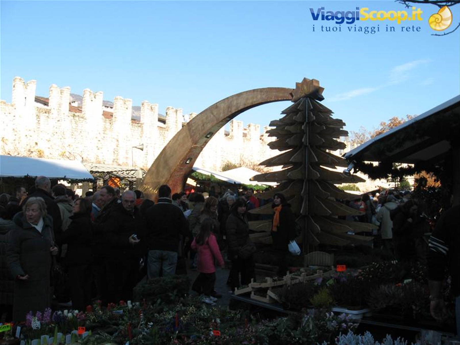Trento : il Mercatino di Natale e Fiera di Santa Lucia