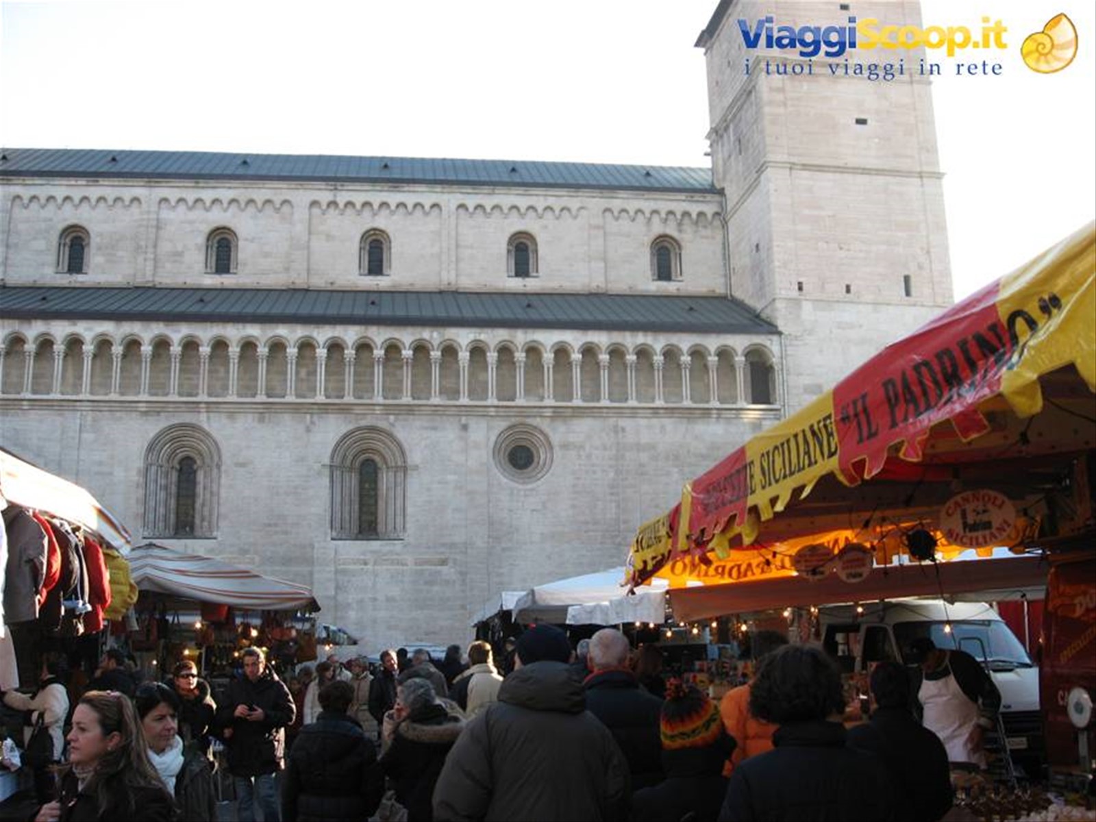 Trento : il Mercatino di Natale e Fiera di Santa Lucia