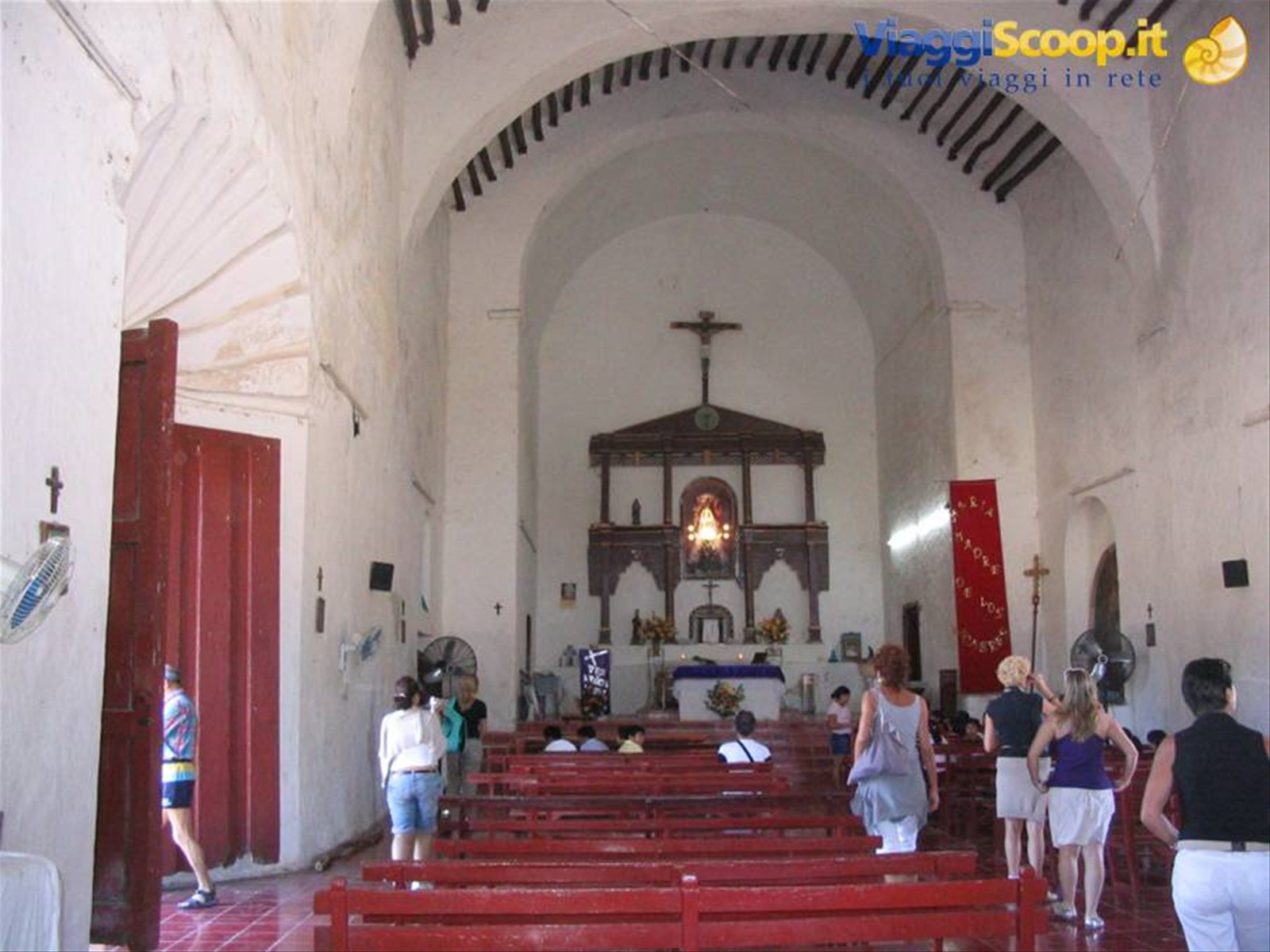 interno chiesa