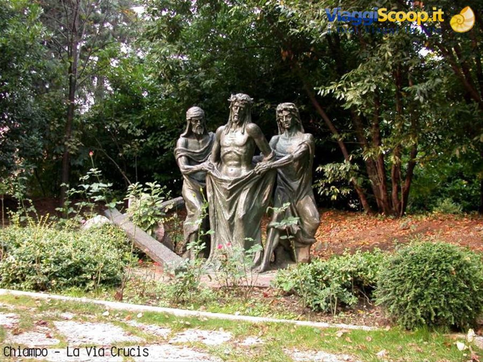 Chiampo - Santuario di Chiamo - La via Crucis