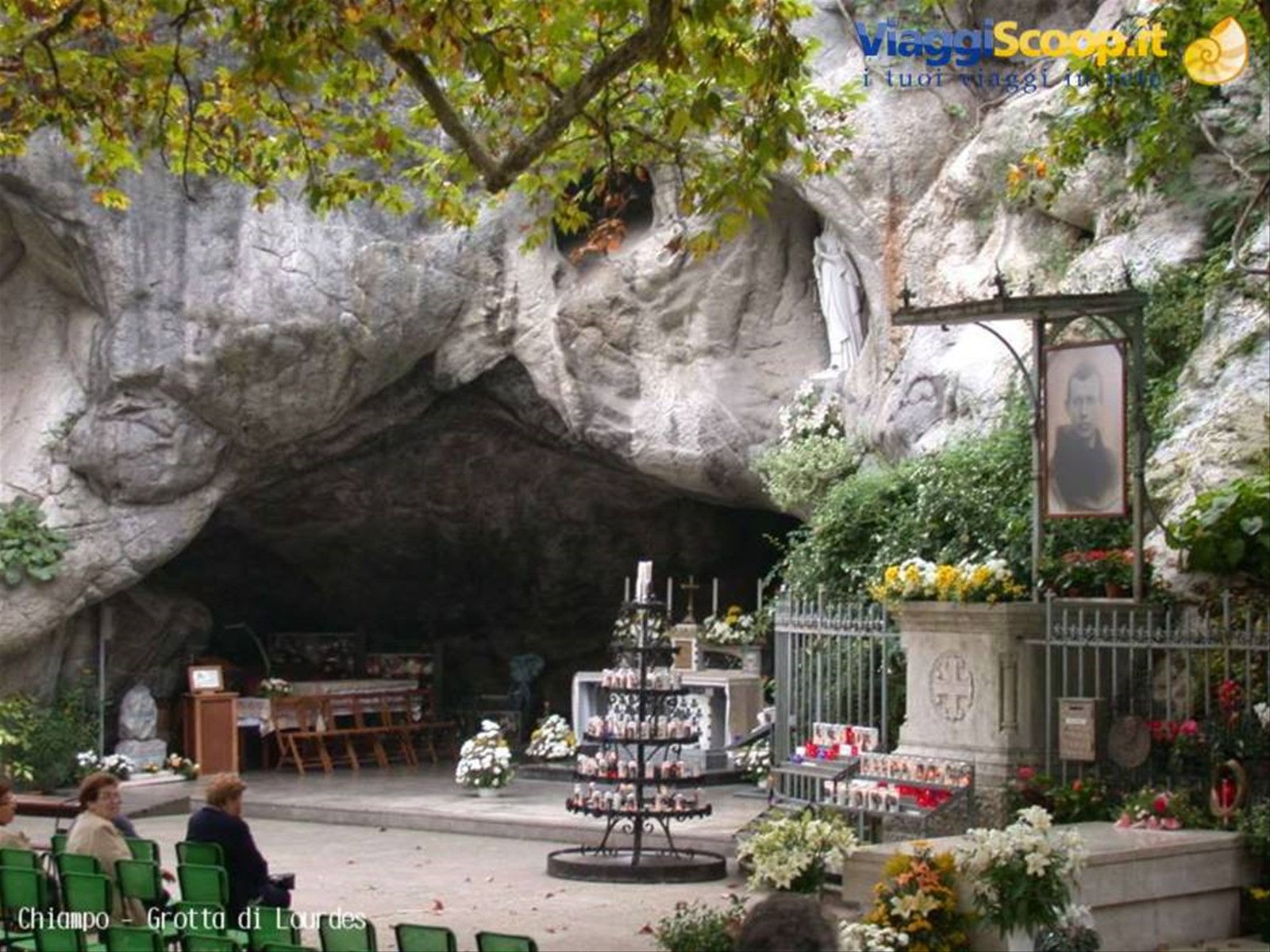Chiampo - Grotta di Lourdes