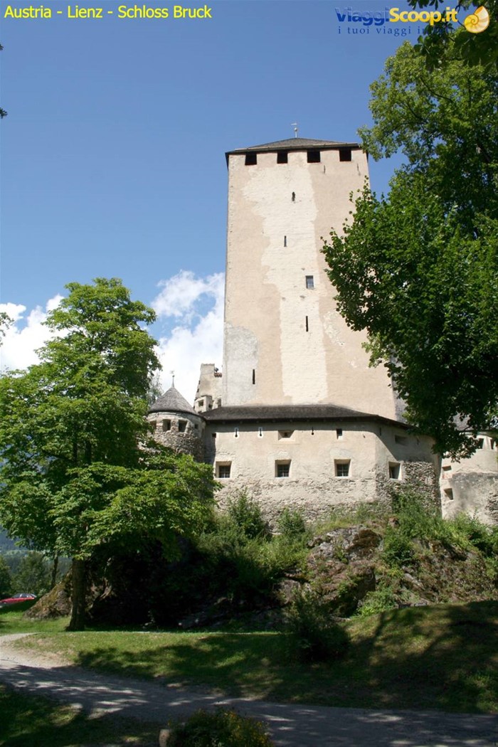 Austria Lienz - Schloss Bruck