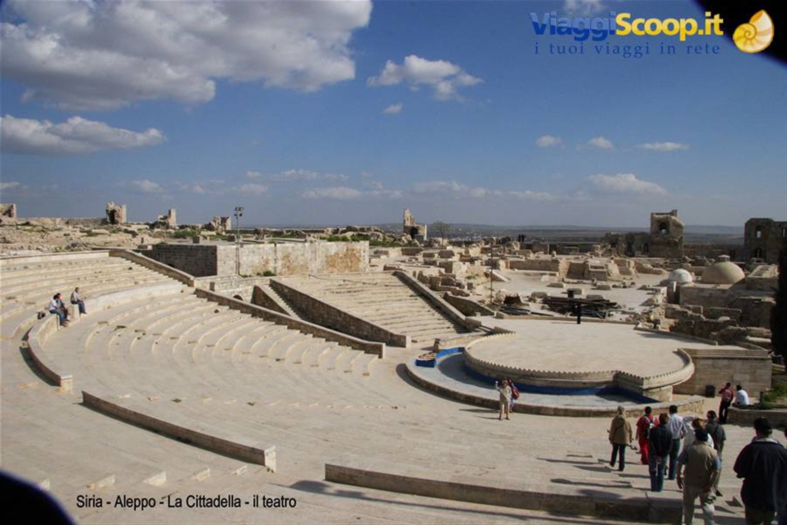 Siria - Aleppo - la Cittadella - il teatro