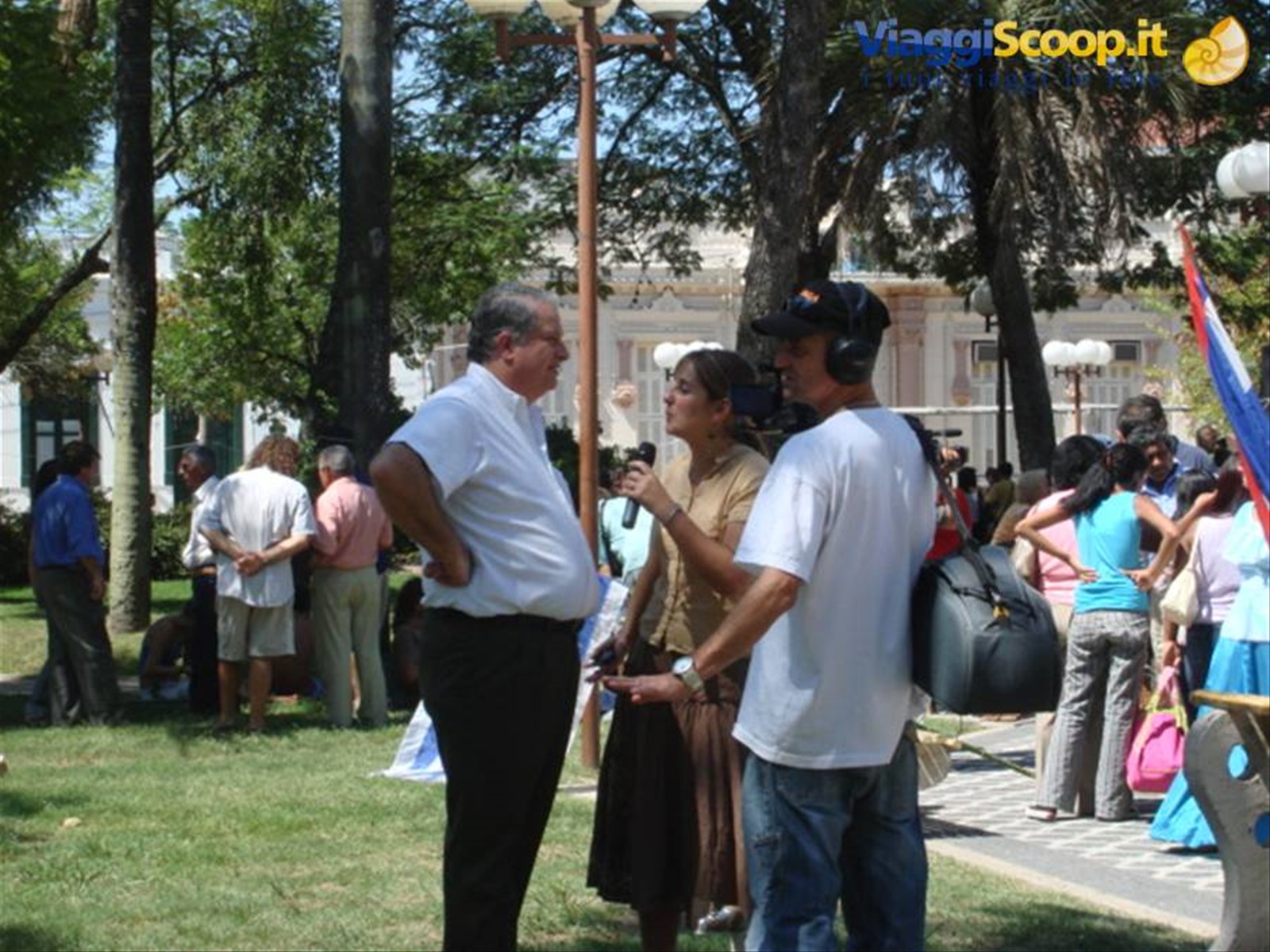 Il Sindaco della città rilascia un'intervista.