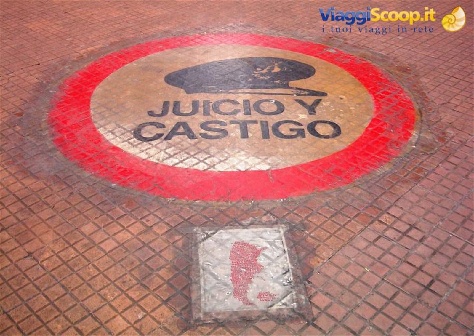 Particolare di Plaza de Mayo nel novembre 2004.