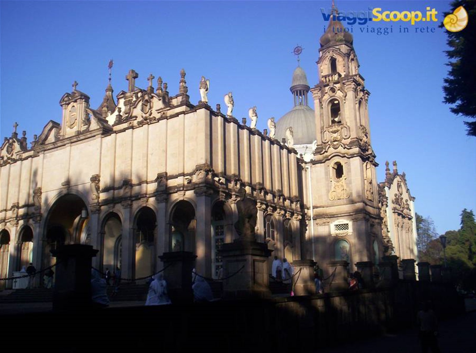 Addis Abeba, Cattedrale Santissima Trinità