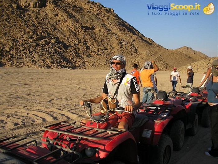 quad nel deserto