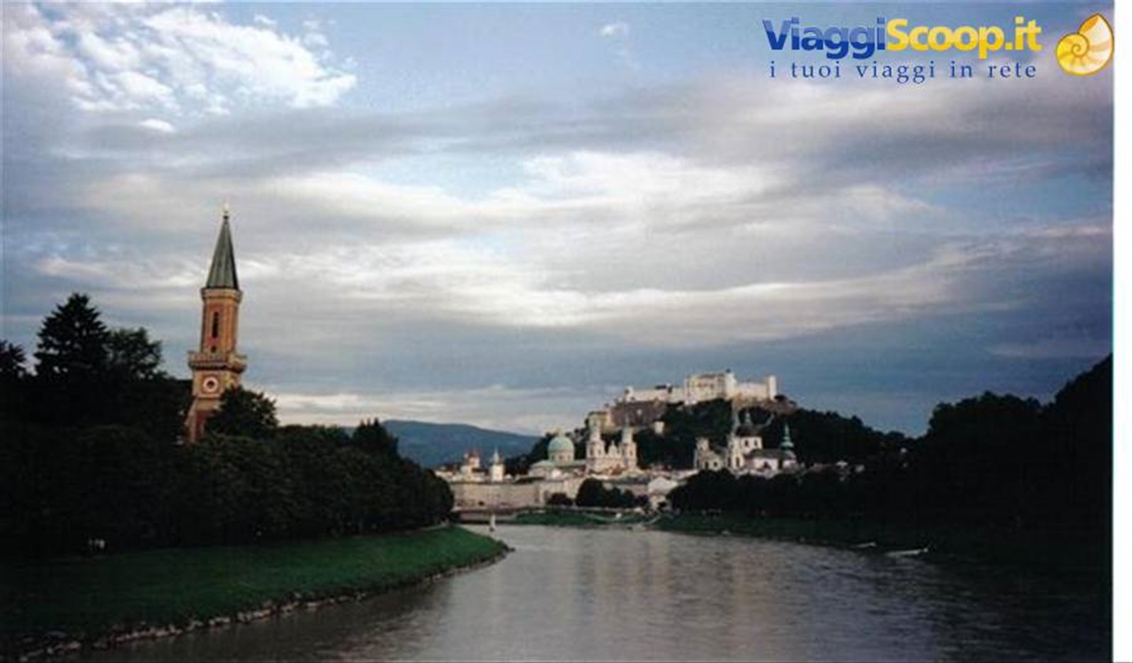 Salisburgo-il fiume Salzach e la fortezza