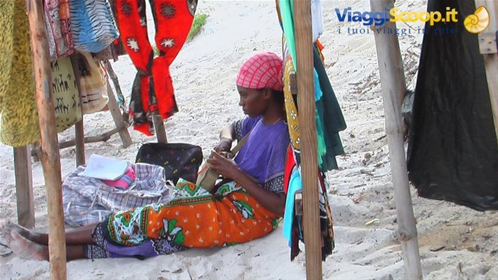 Watamu: venditrici di souvenir