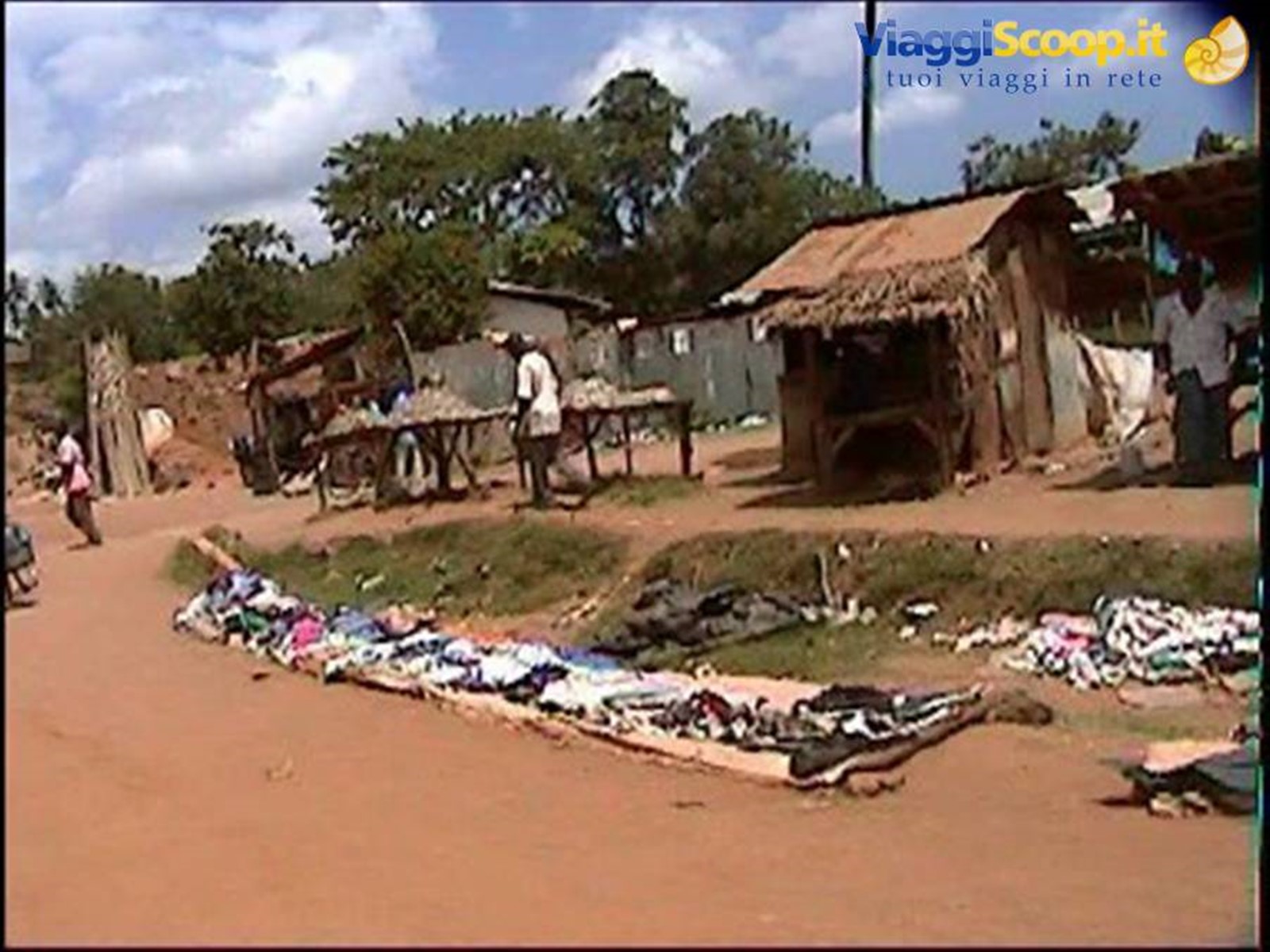 Kilifi: mercato del pesce essiccato al sole