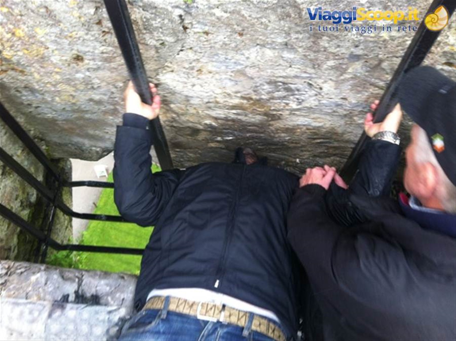 Blarney Castle - bacio della pietra dell'eloquenza