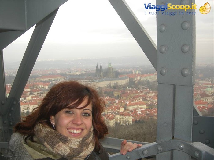 Salendo sulla Torre di Petrin