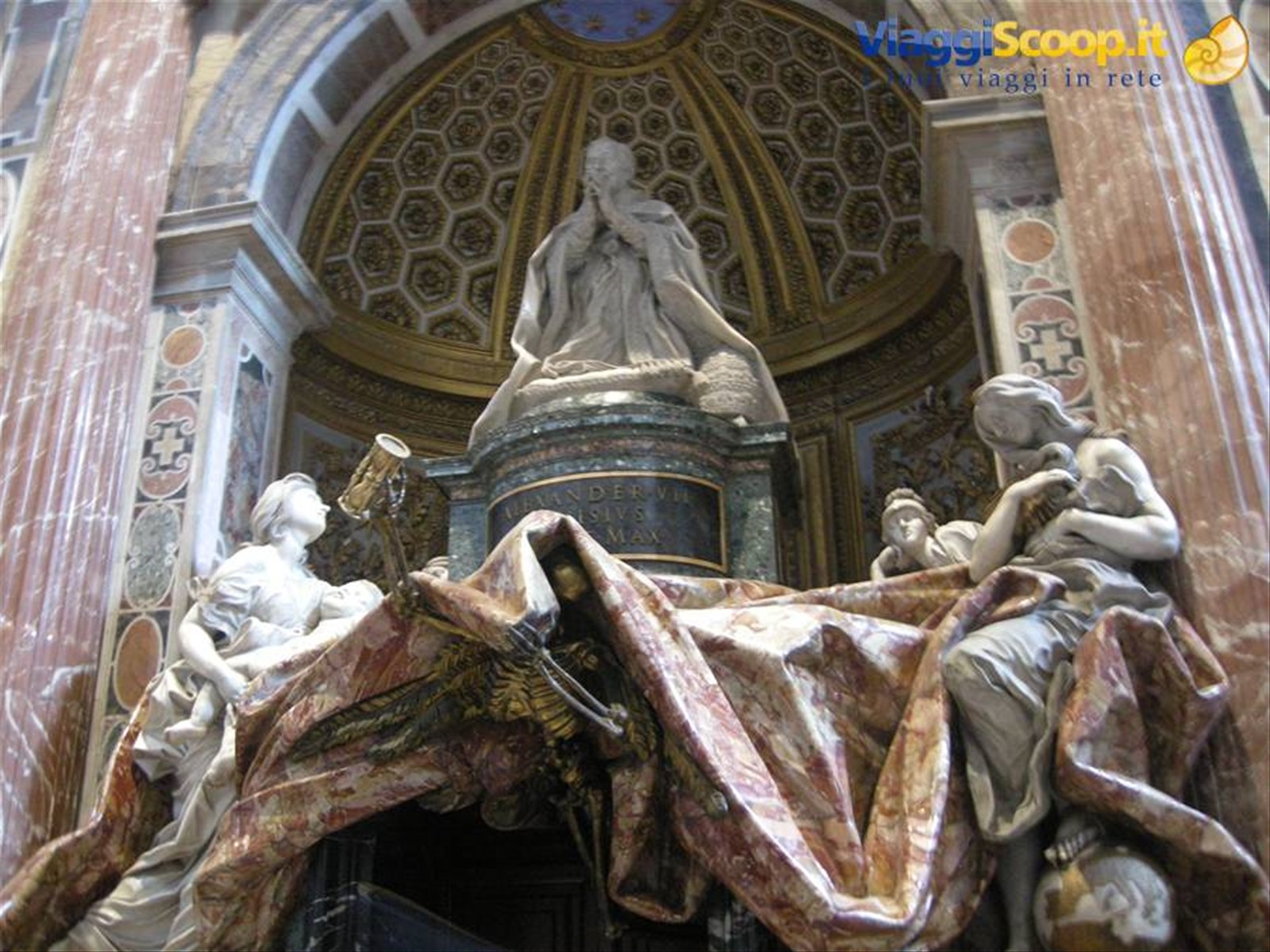 All'interno della Basilica di San Pietro