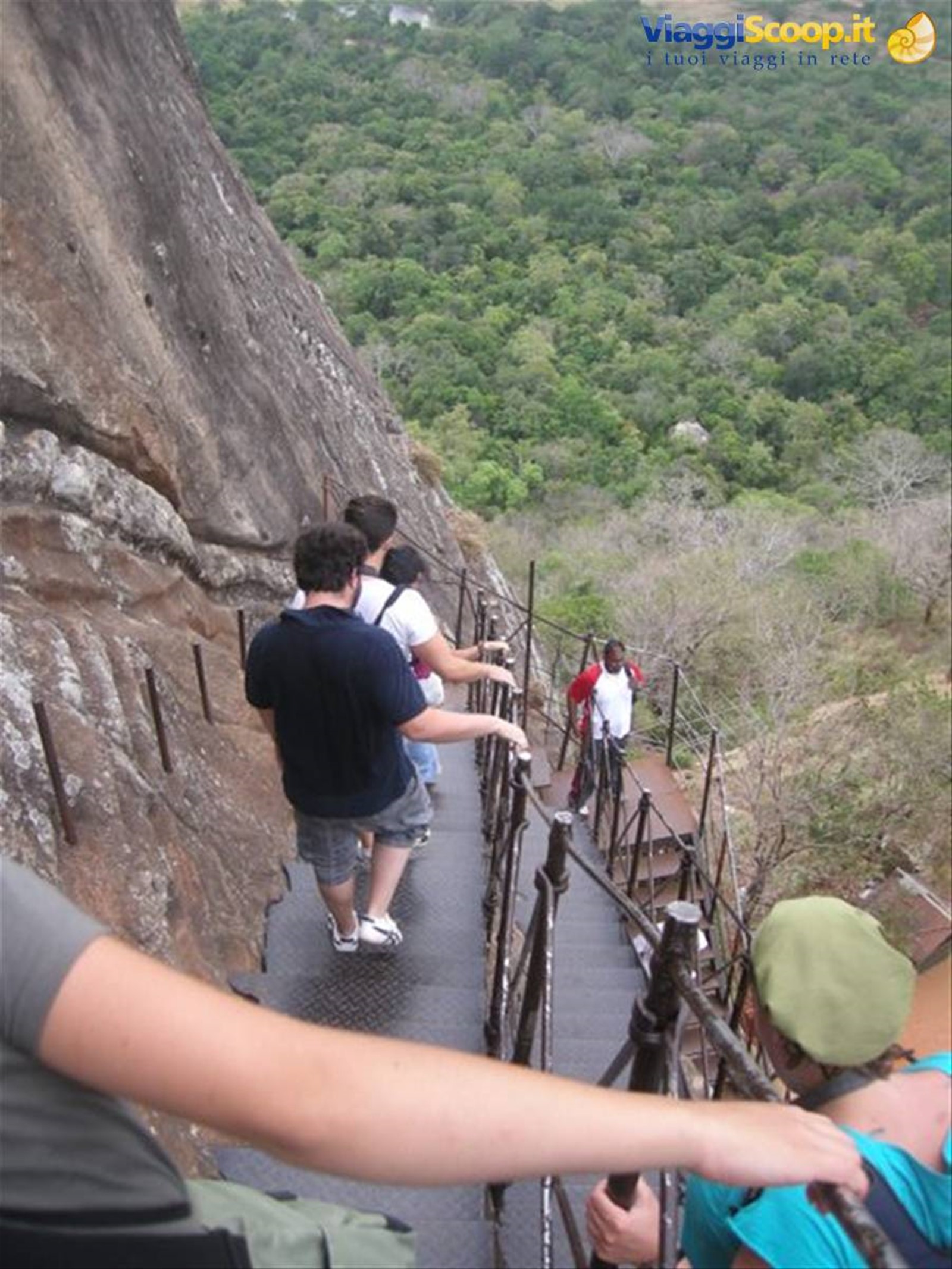 Fortezza di Sigiriya - la discesa