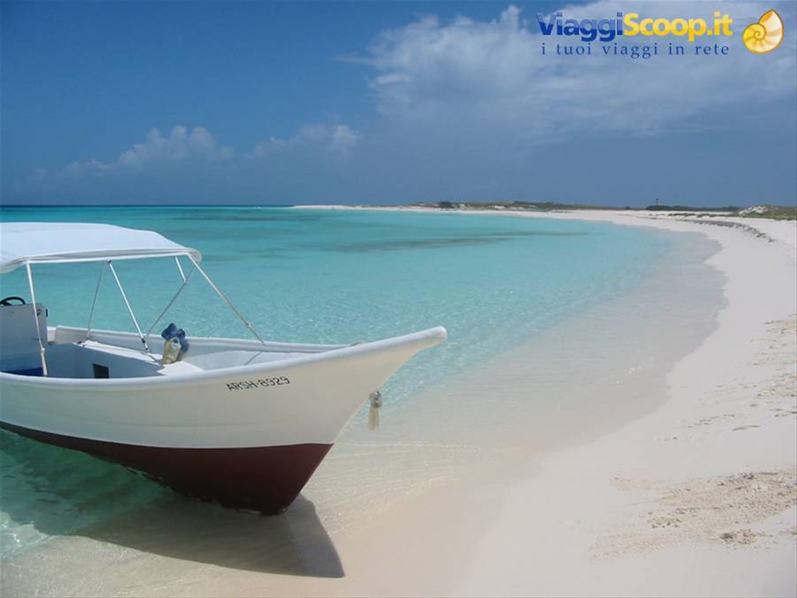 caio de agua los roques