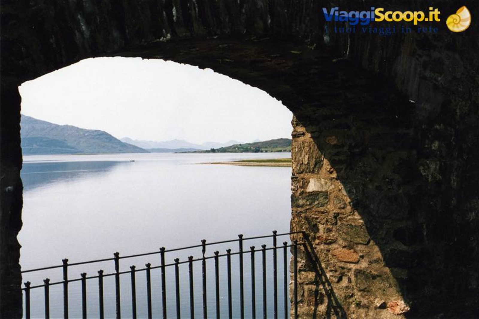 vista dal castello di Eilean Donan