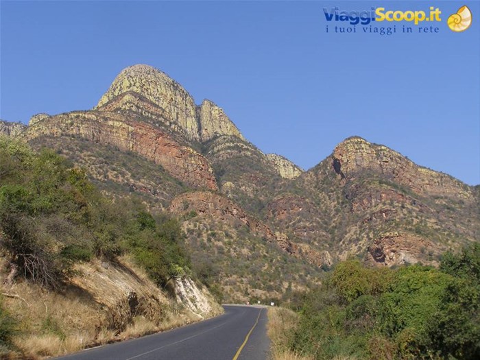 La catena montuosa verso l'alto veld