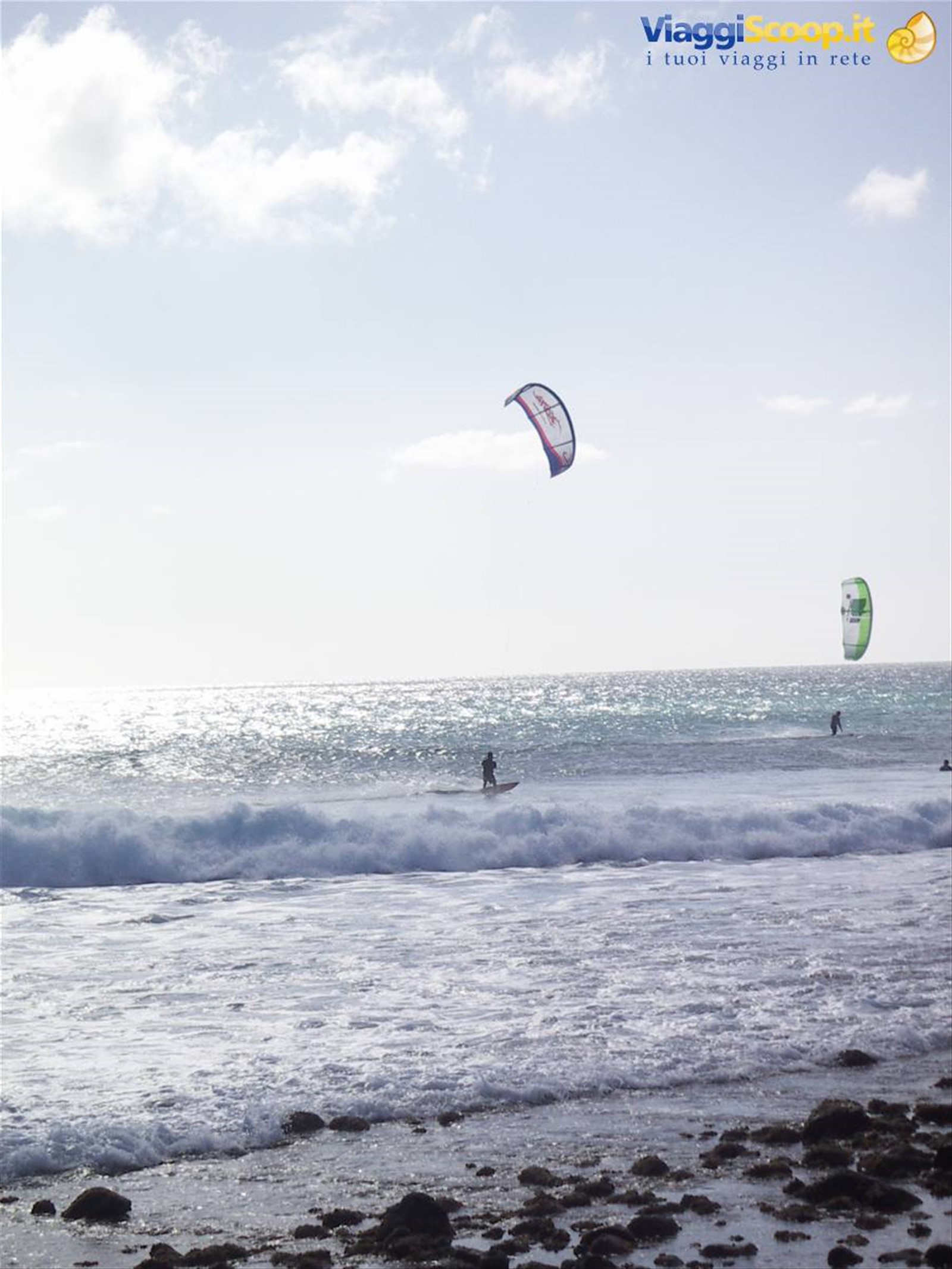 Spiaggia surfisti