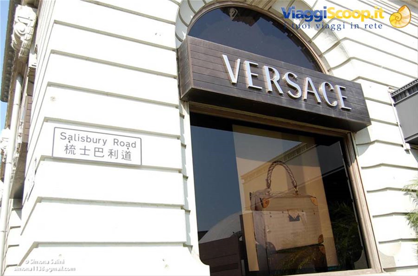 negozio versace hong kong