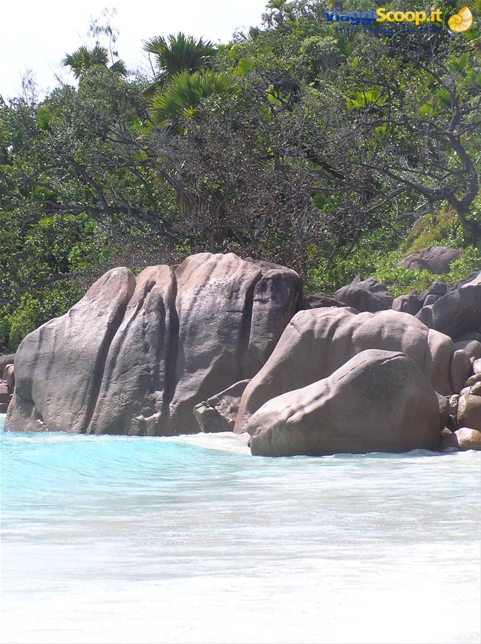 ANSE LAZIO - PRASLIN