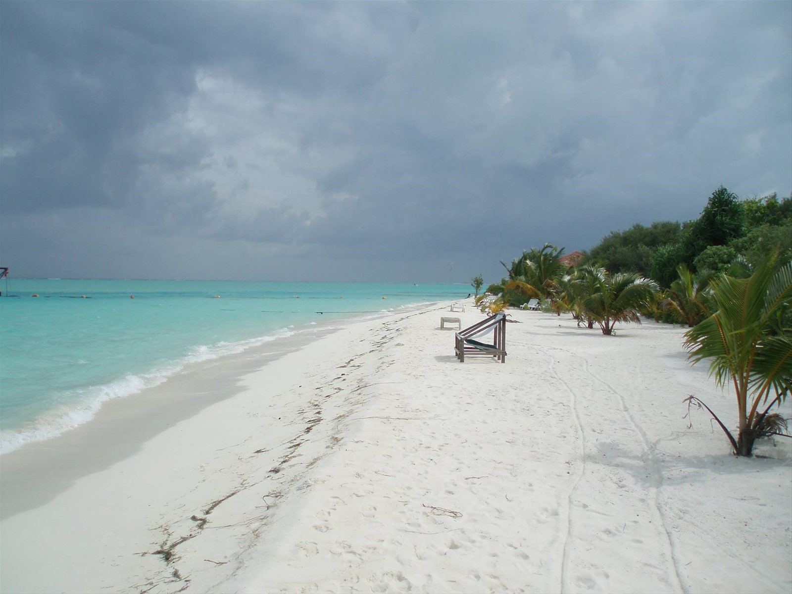 altra spiaggia isola deserta