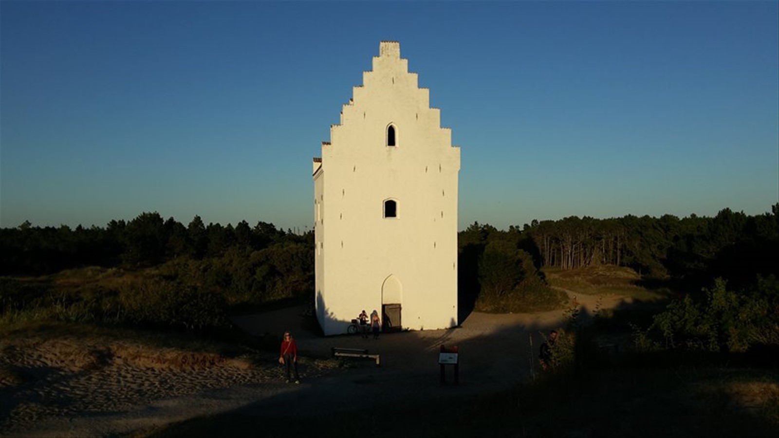 Tilsendende Kirke