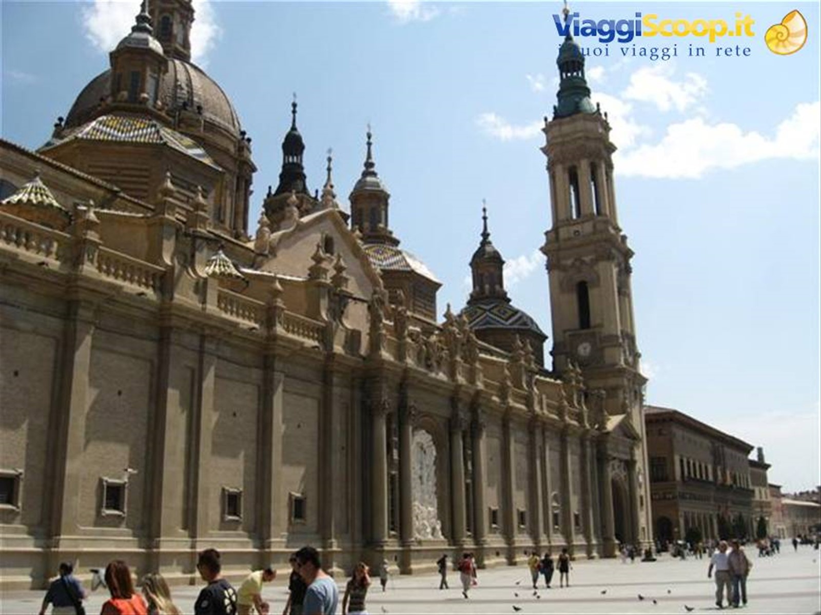 plaza del pilar