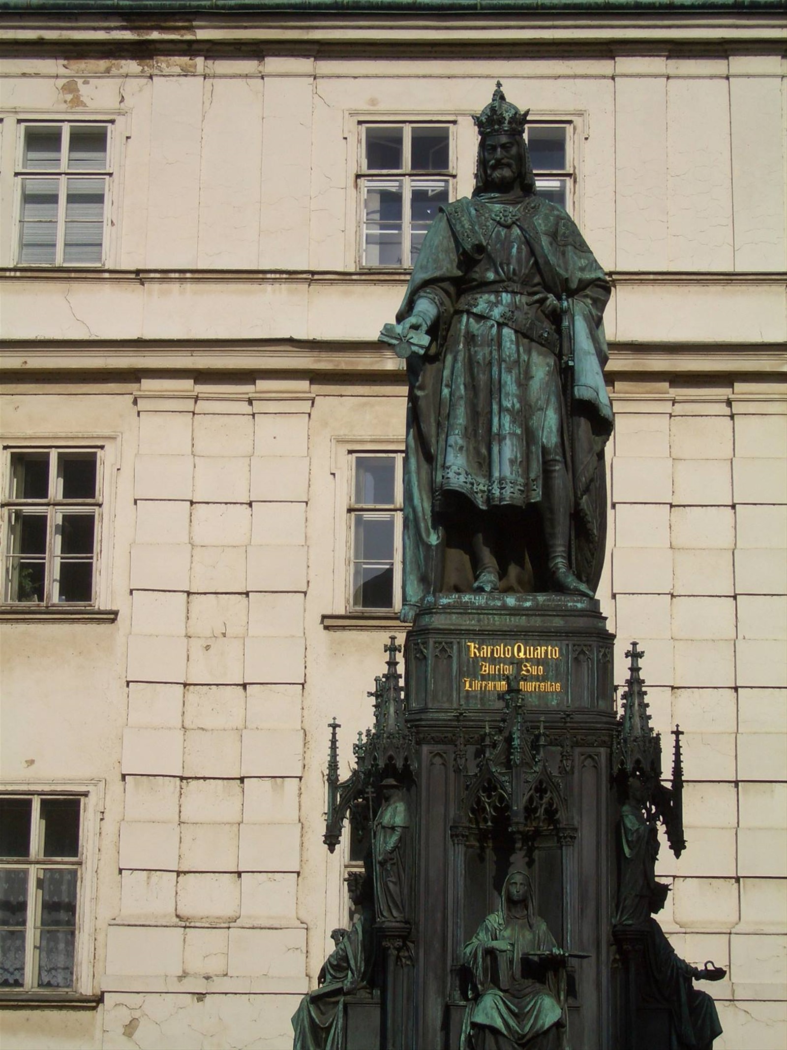 Statua Carlo Quarto