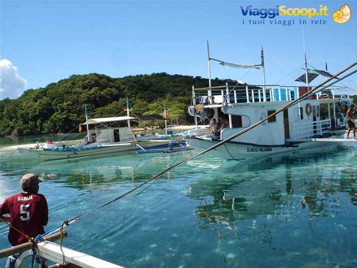 Una delle decine di isolette lungo il tragitto coron El Nido