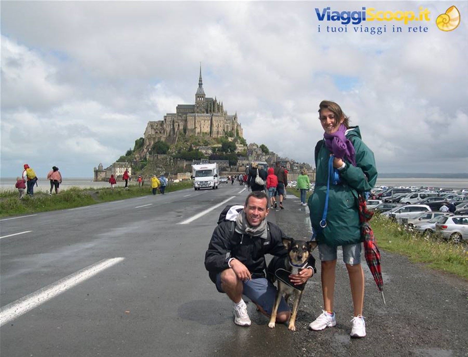 MONT SAINT MICHEL . . . UNA DELLE PRINCIPALI ATTRAZIONI DELLA FRANCIA (BASSA NORMANDIA)