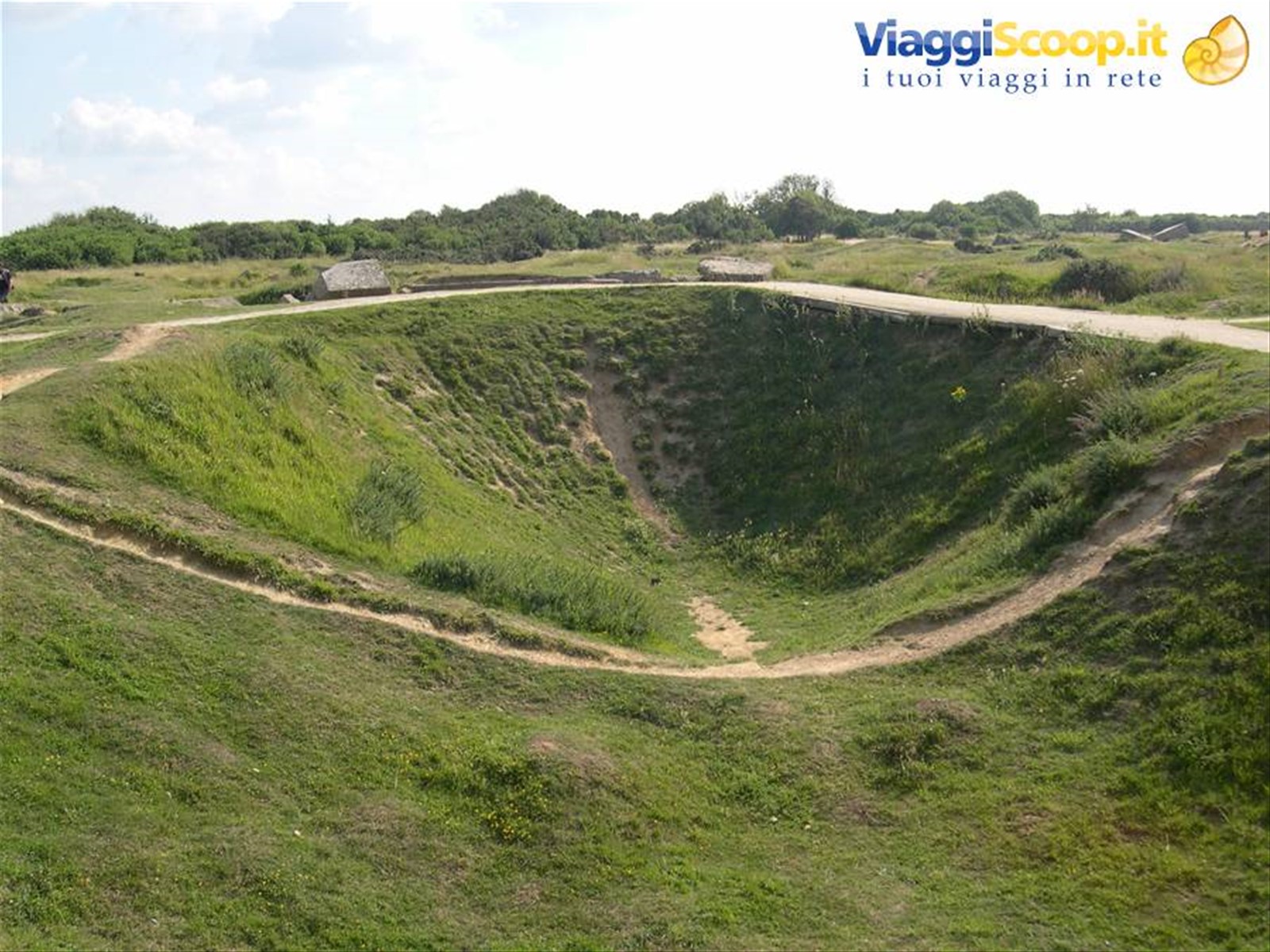 POINT DU HOC: I CRATERI LASCIATI DALLE BOMBRE (BASSA NORMANDIA)