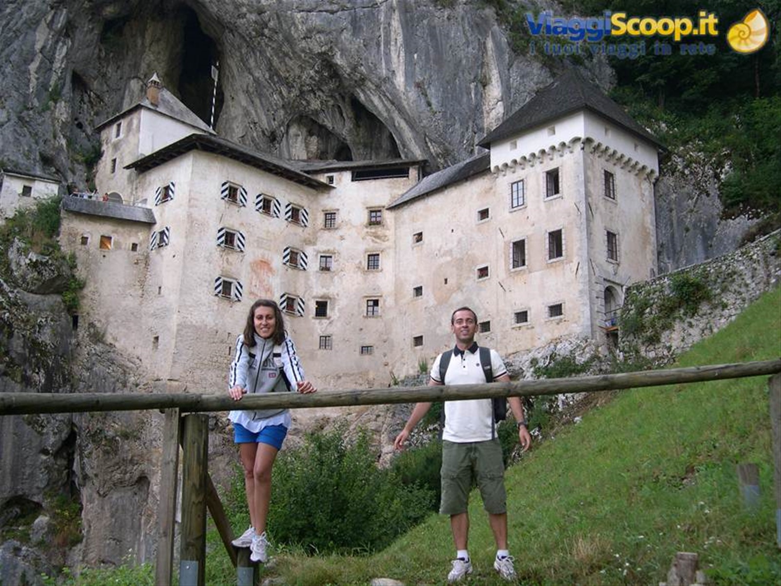 IL BELLISSIMO CASTELLO DI PREDJAMA INCASTONATO NELLA ROCCIA
