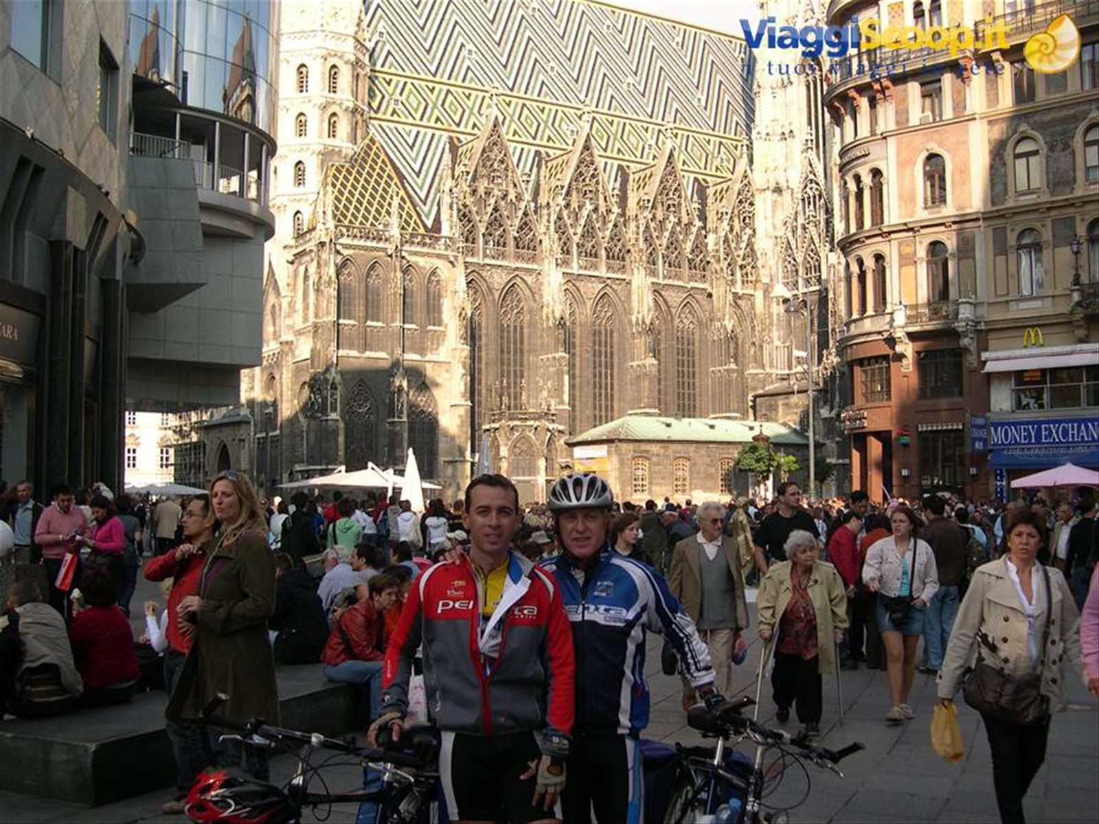 ARRIVO NELLA CAPITALE AUSTRIACA . . . VIENNA !