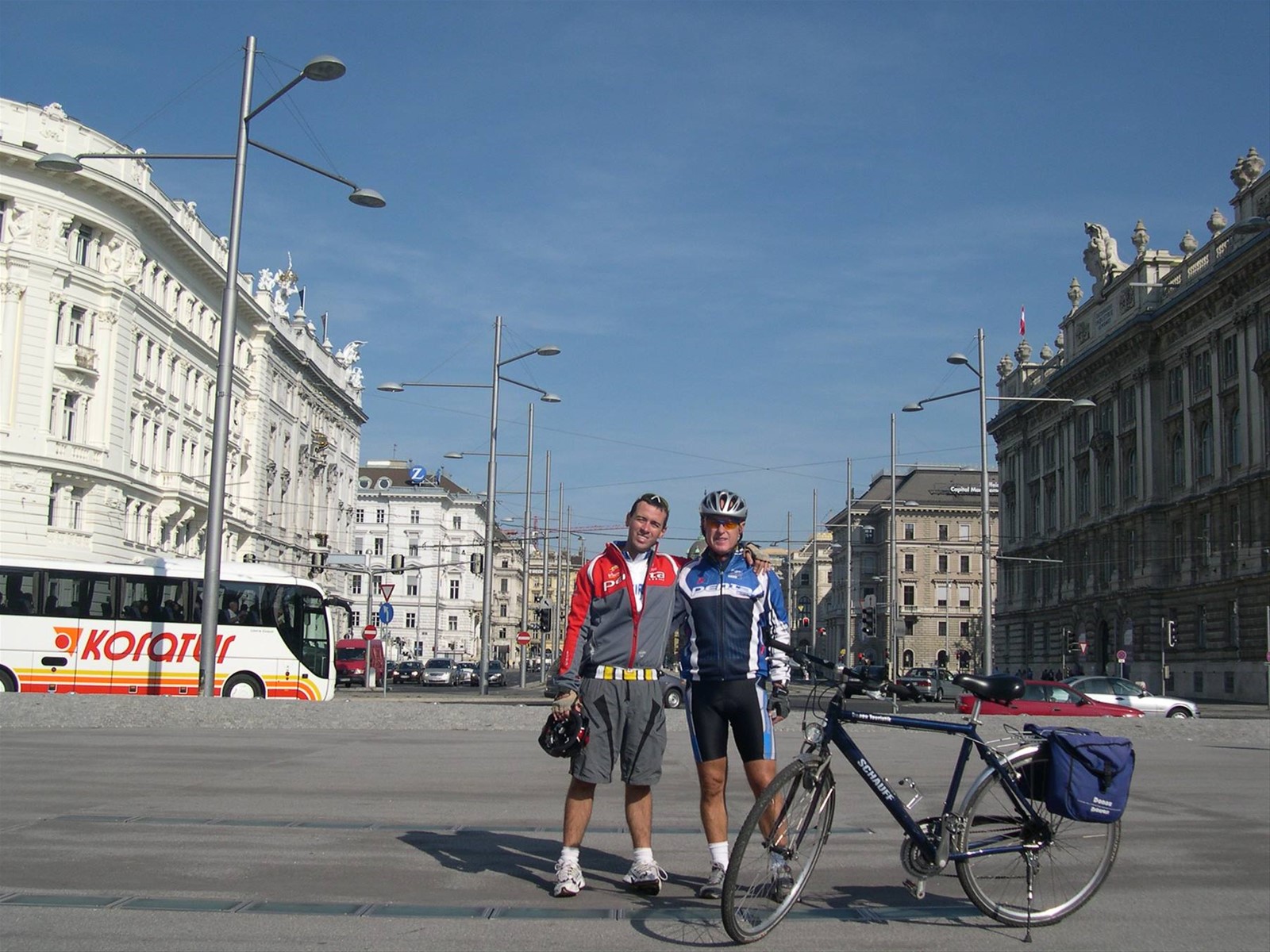CLAUDIO E LUCIANO A VIENNA