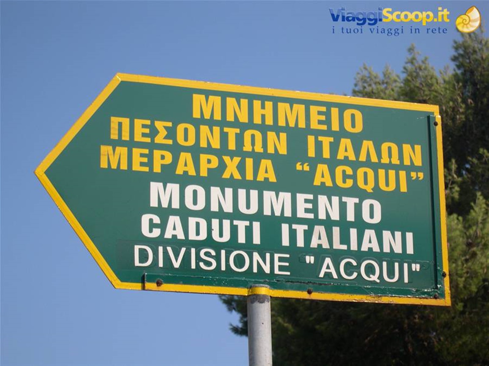 IN VISITA AL MONUMENTO AI CADUTI DELLA DIVISIONE "ACQUI"