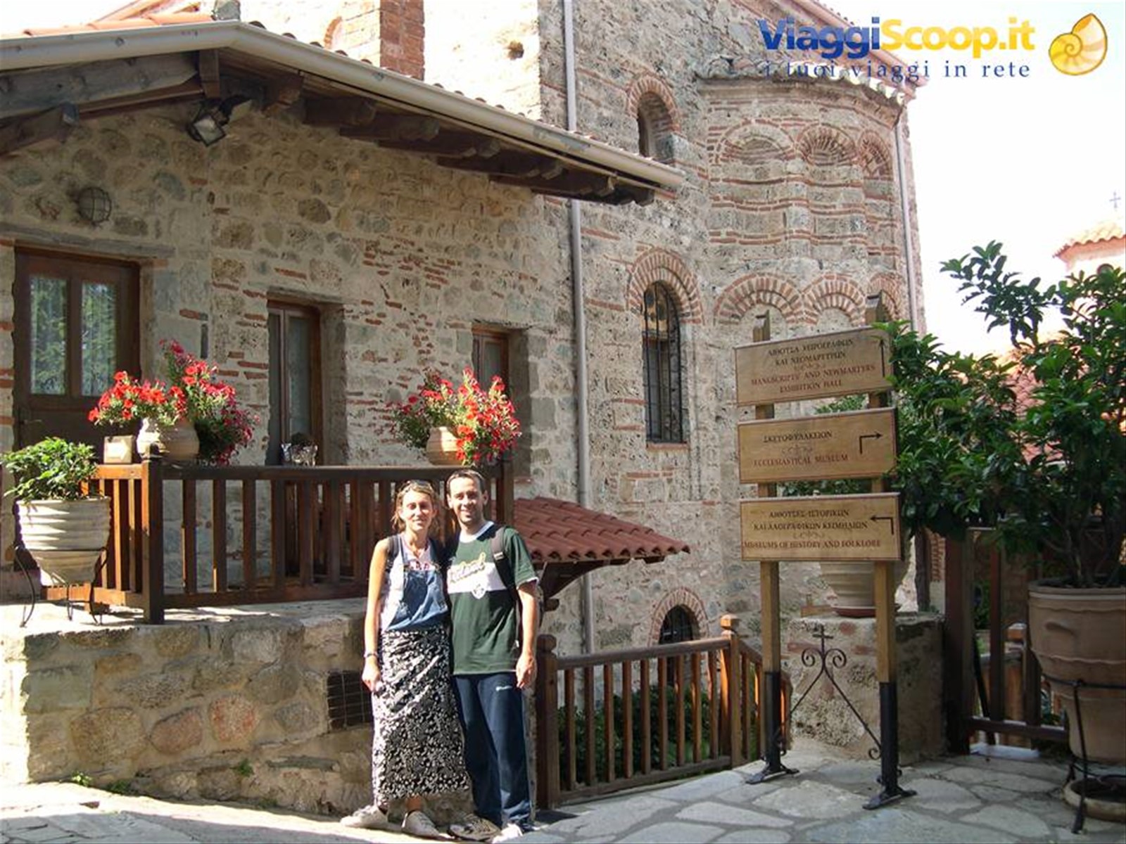 IN VISITA DENTRO IL MONASTERO