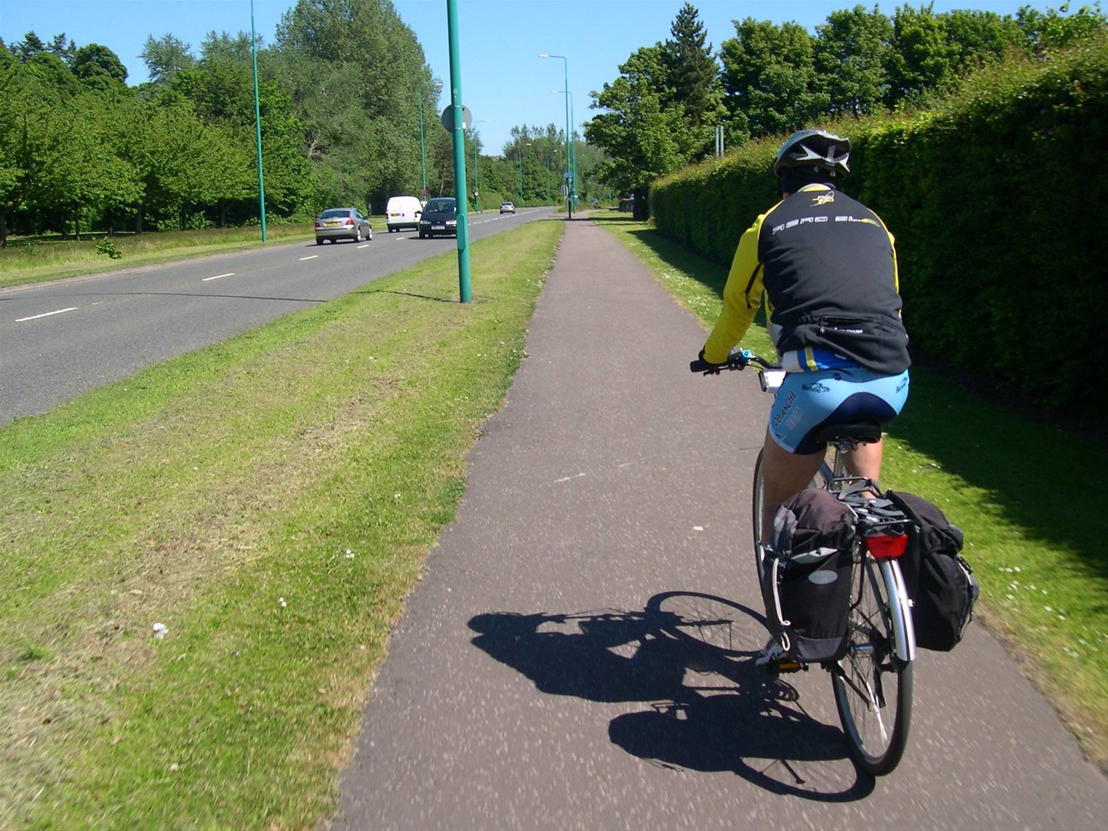SULLA PISTA CICLABILE DI DUNDEE