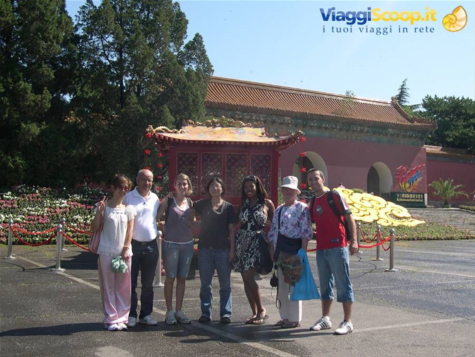 ALLE TOMBE MING CON GRUPPO E GUIDA IN INGELSE