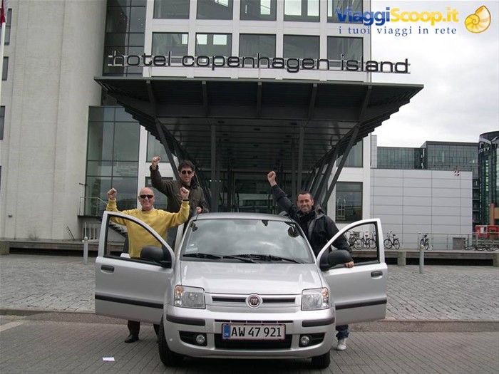 A COPENHAGEN A BORDO DELLA MITICA FIAT PANDA