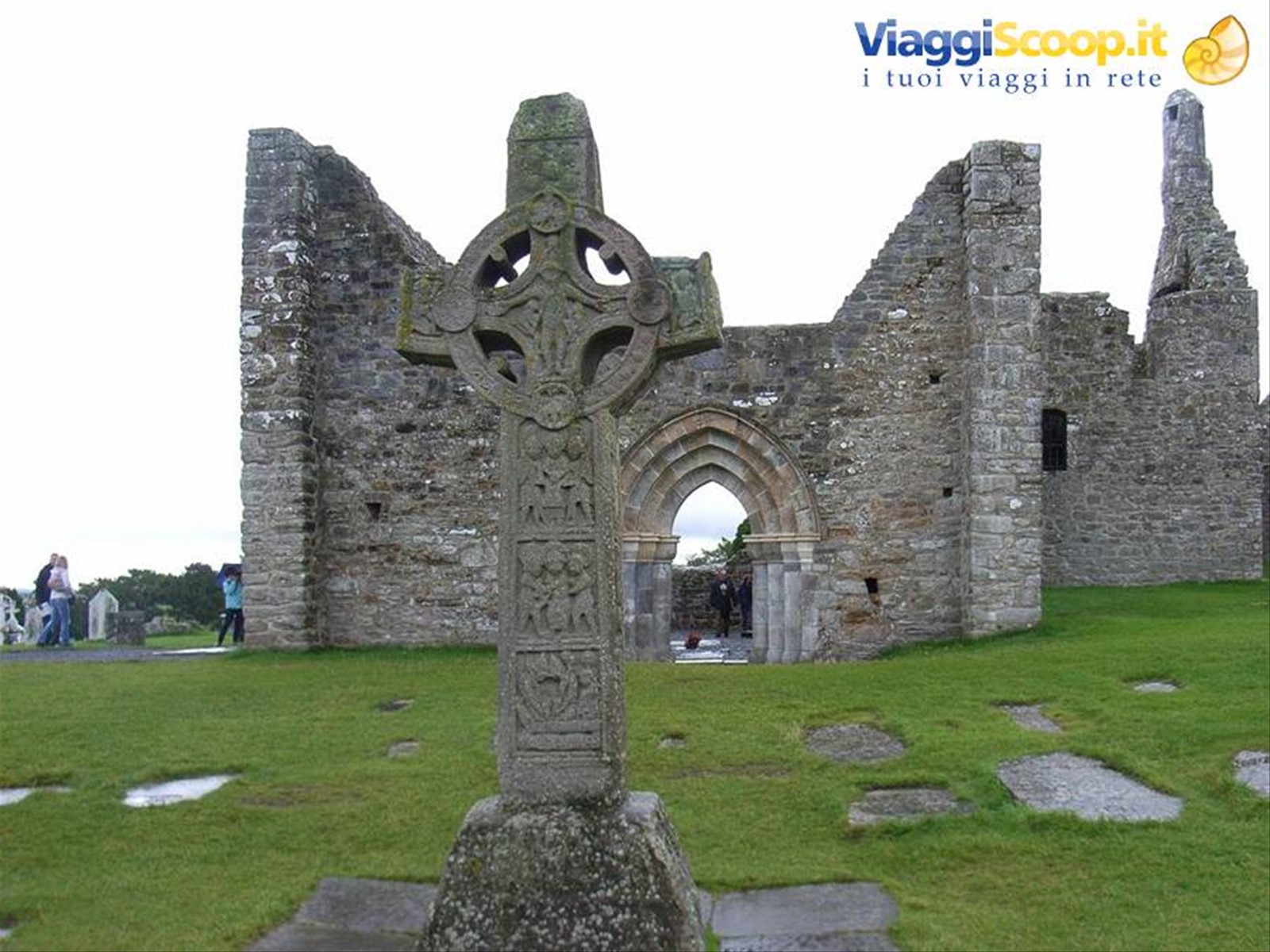 MONASTERO DI CLONMACNOISE