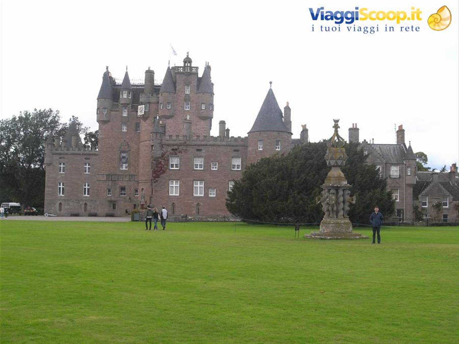 DUNDEE - CASTELLO DI GLAMIS