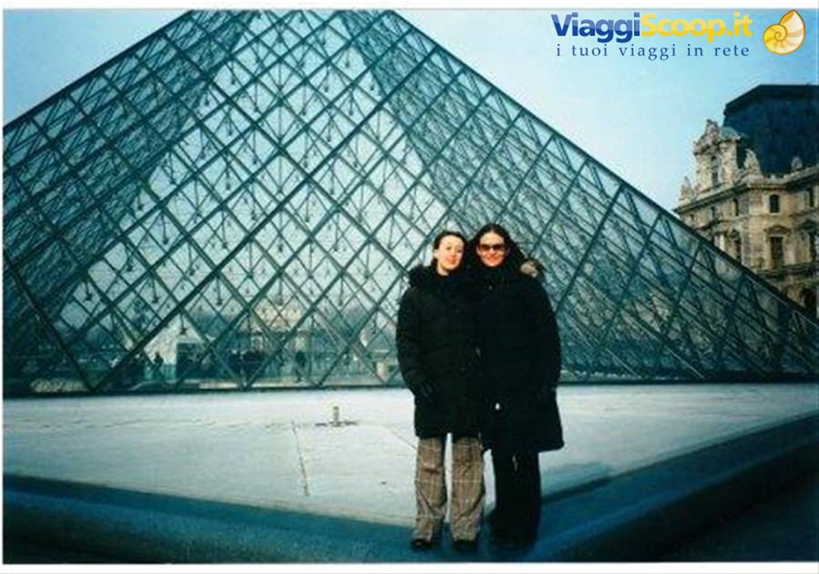 La piramide del Louvre