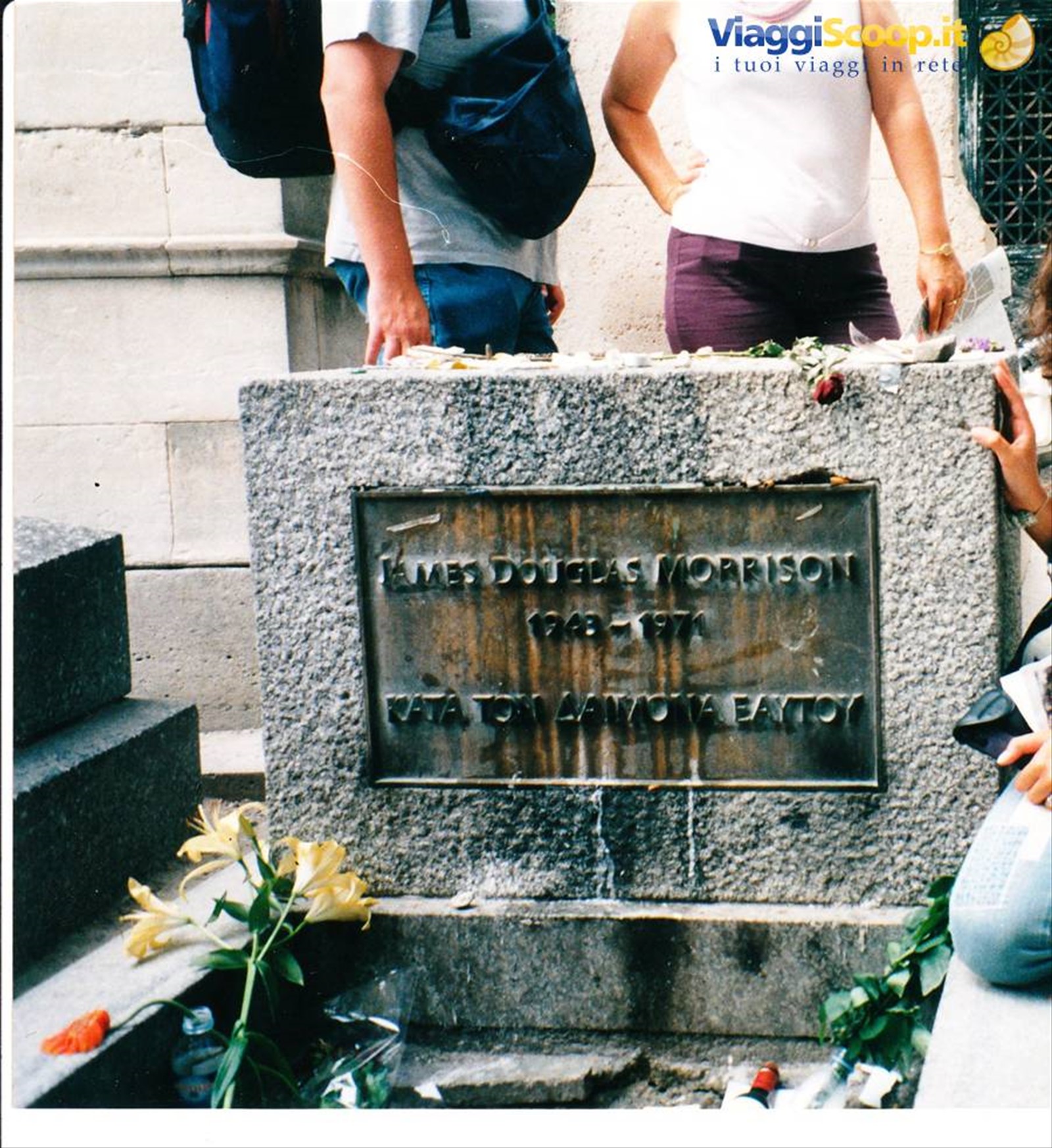 Pere la Chaise...tomba Jim Morrison