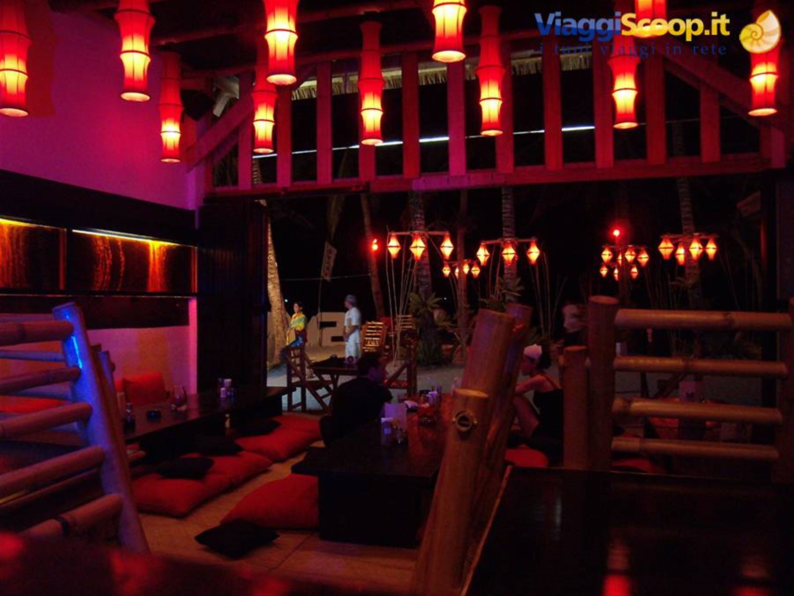 Boracay - Bamboo lounge